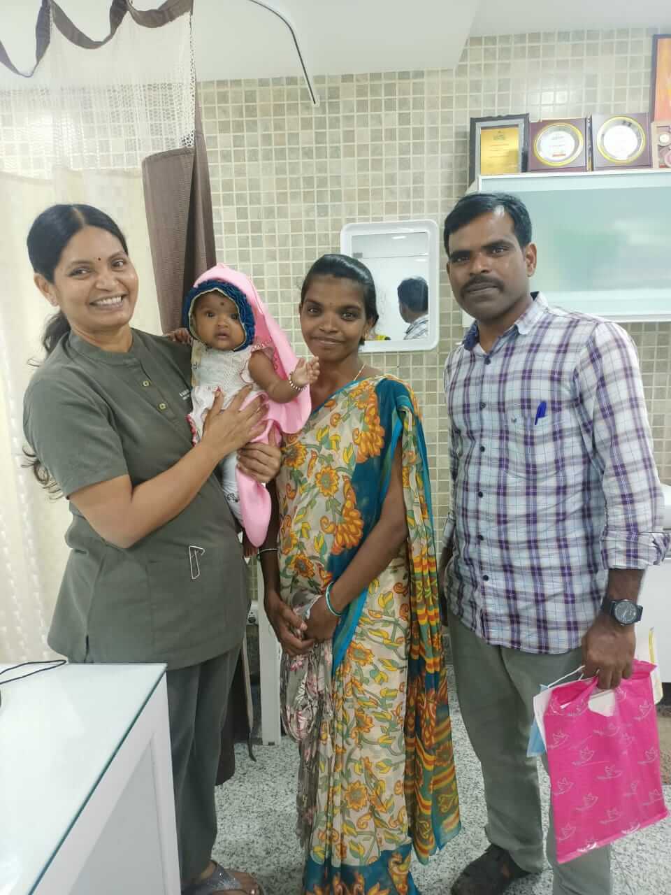 Gynecology Doctor in Hyderabad | Laparoscopic Hysterectomy surgeon near me - Dr Sarada